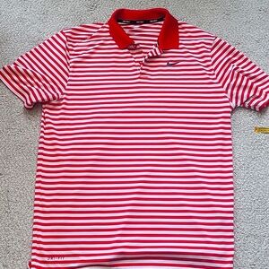 Nike dry fit polo size med